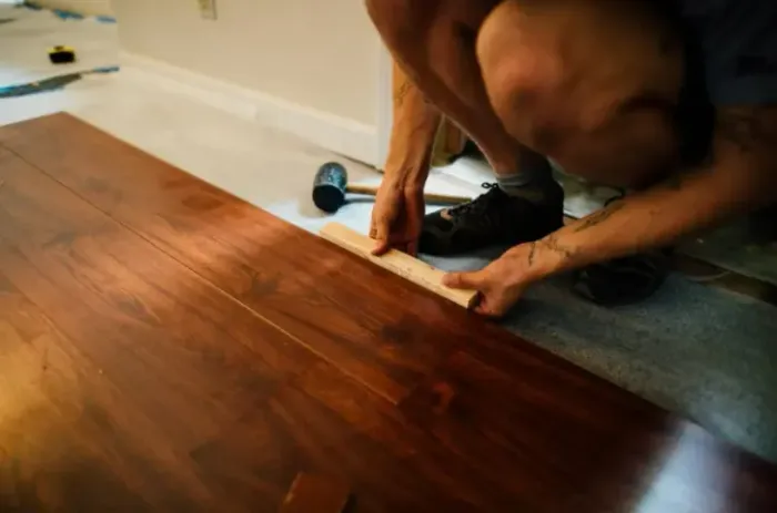 instalação de piso laminado