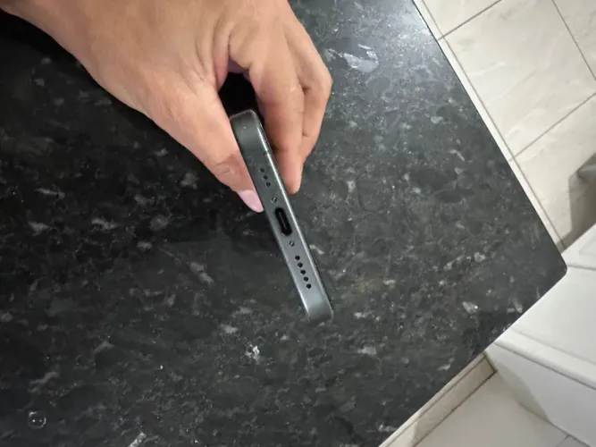 iPhone 17 zerado