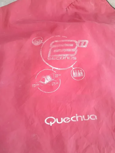 Barraca quechua two seconds 4 pessoas
