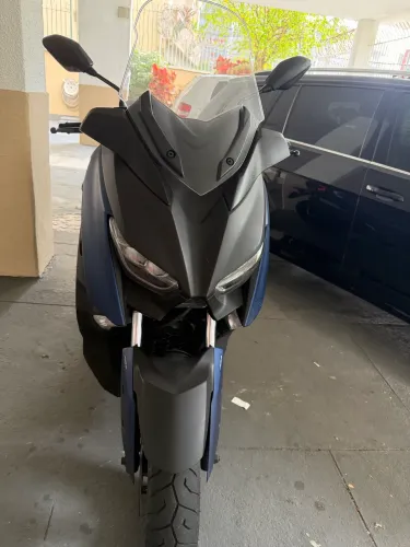 Vendo X-Max 250/ 2021Azul 