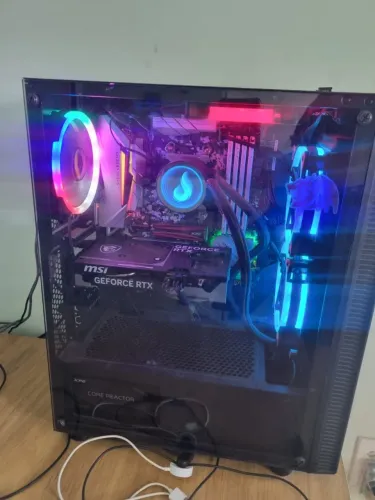 Ryzen 5600x Rtx5060. Computador gamer completo.