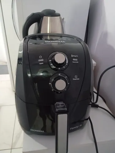 Air fray mondial. 4 L. 1 mês de uso novo