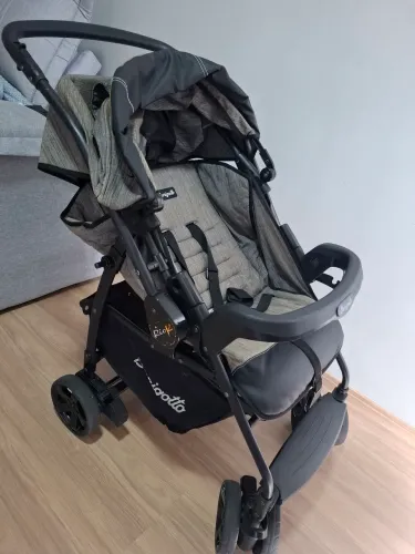 Carrinho de bebê Burigotto