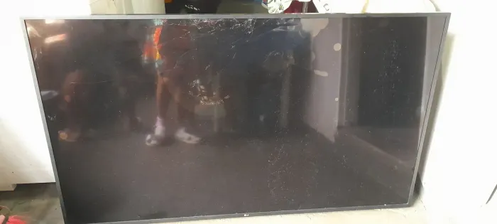 TV,75 P. Pra concerto ou retirar peças.