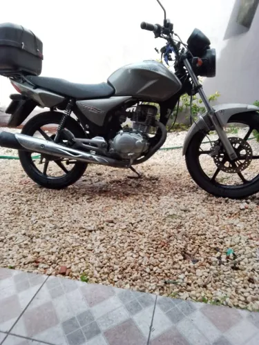 Honda CG Titan 150 esd completa
