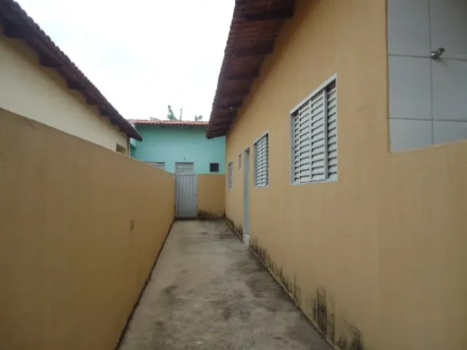 Barracão, Jardim Luz, 1/4, á 1 km buriti shopping, próx. o comércio em geral