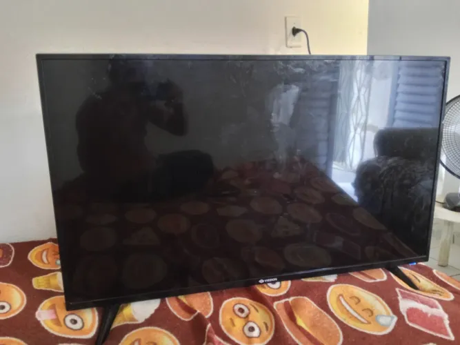 Tv vizzion 43