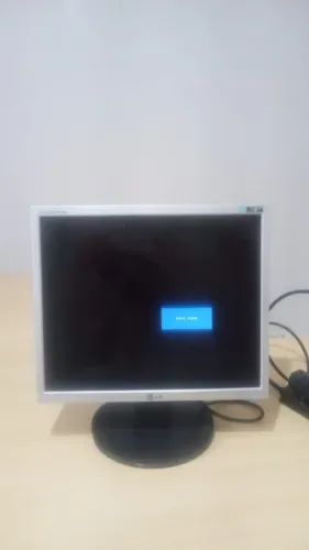 Monitor LG Flatron 17"