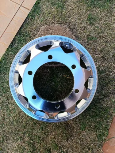 Roda de alumínio