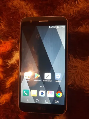 Celular LGK10 