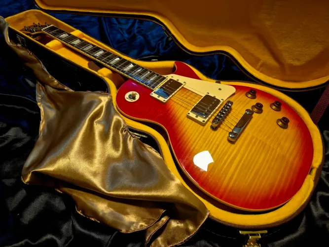 Tagima TLP Flamed com Hard Case Les Paul [sem trocas]
