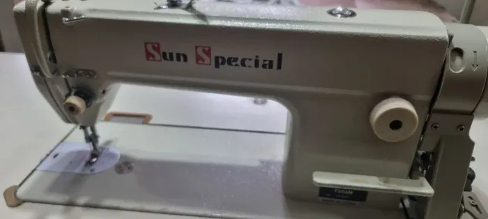 Máquina reta industrial Sun special 