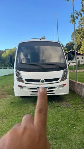 Vendo motorhome, homologado para 6 pessoas, pronto para viajar, valor 230 mil.