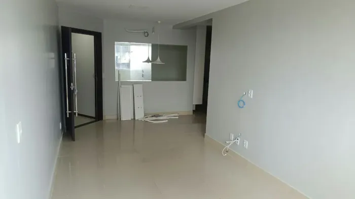 ALUGA-SE - UM APARTAMENTO NO CONDOMÍNIO ARTE CRISTAL *28