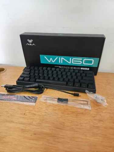 Teclado Magnético AULA WIN60 HE 8K Rapid Trigger RGB - NOVO!