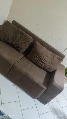 Sofá retrátil