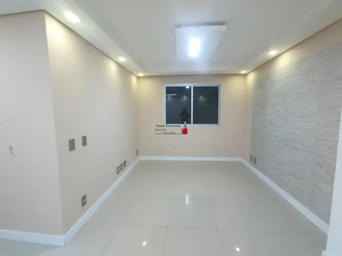 Apartamento à venda em Pirituba, São Paulo-SP: 2 Quartos, 1 Sala, 1 Banheiro, 1 Vaga de Ga
