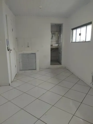 Sala comercial para aluguel no Centro - Rio das Ostras - Rio de Janeiro