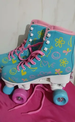 Patins quad feminino (4 rodas)