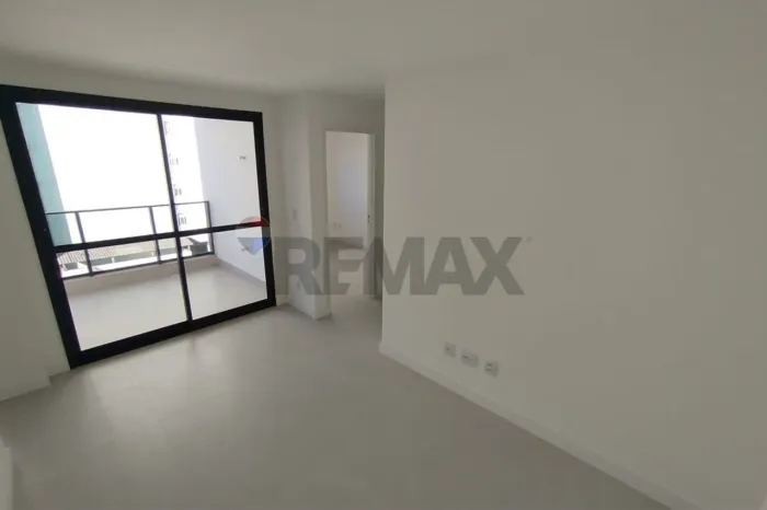 Apartamento de 2 quartos, 2 banheiros, 1 suite, 1 vaga de garagem, para locação em Barro V