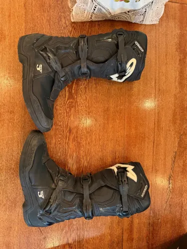 Bota Alpinestars Tech 3 Original - Tamanho 9 US / 41 BR - Excelente Estado + Caixa