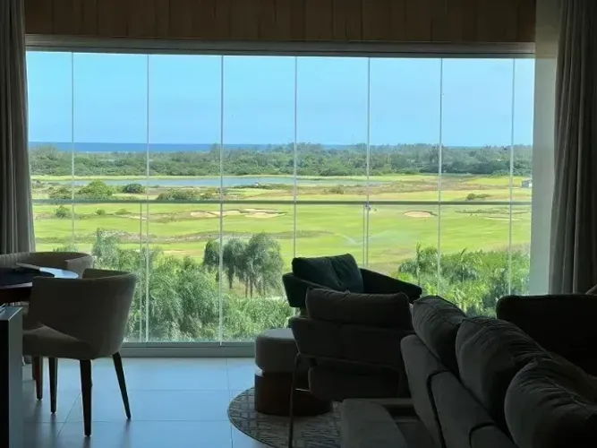 Lindíssimo Apartamento Porteira Fechada para venda possui 266 metros quadrados com 4 quart
