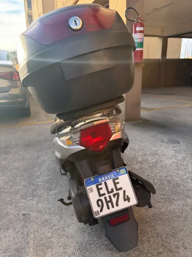 Moto revisada recentemente.