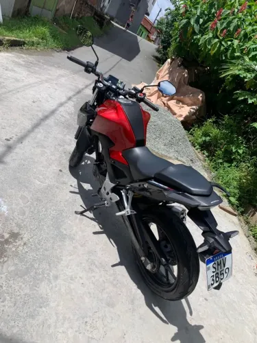 Cb300f 2025