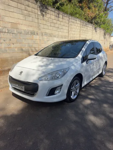 Peugeot 308 Allure 2.0 Flex 16V 5P Aut. 2014