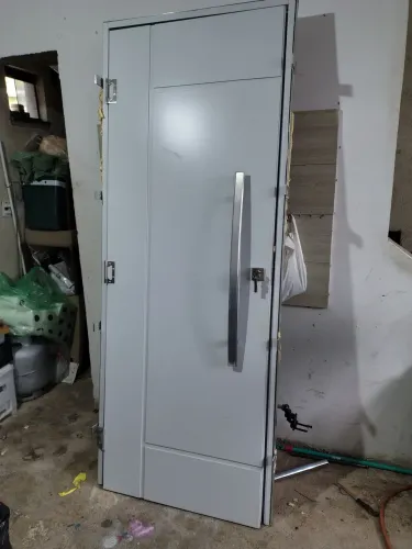 Porta externa completa perfeita