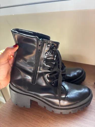 Bota Preta Couro