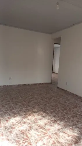 Alugo apartamento Q 604 na avenida portigua do Recanto Das emas