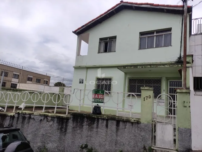 Casa para locação no Paineiras