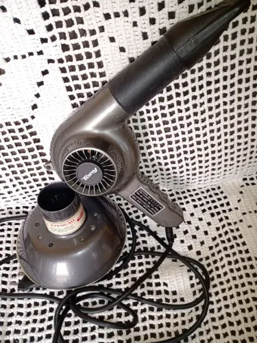 Secador de cabelo