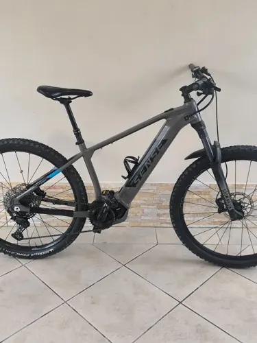 BICICLETA SENSE IMPACT E TRAIL TAMANHO M (17) COM APENAS 1.350KM