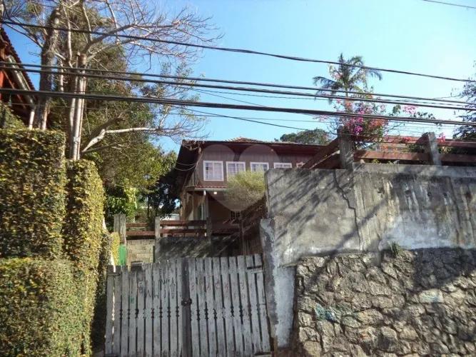 Chácara com 5 quartos à venda em Horto florestal - SP