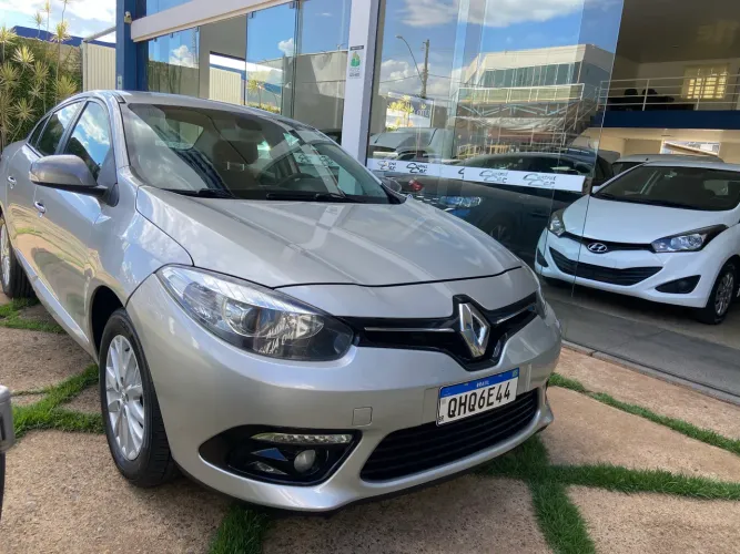 Renault Fluence Sed. Dynamique 2.0 16V Flex Mec. 2016