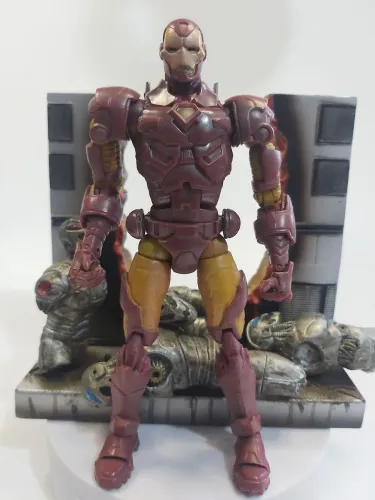 Homem de Ferro Marvel Legends Toybiz