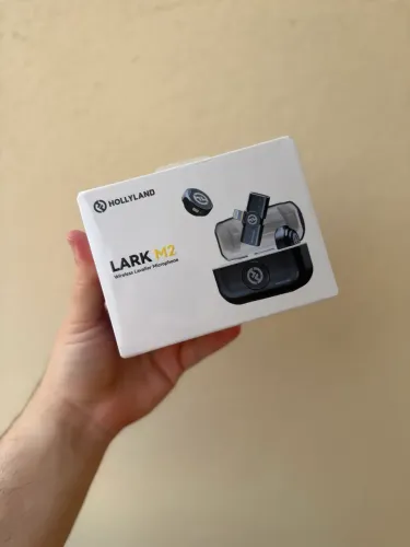 HOLLYLAND LARK M2 LGTHING - NOVO LACRADO