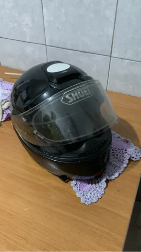 Capacete shoei neotec