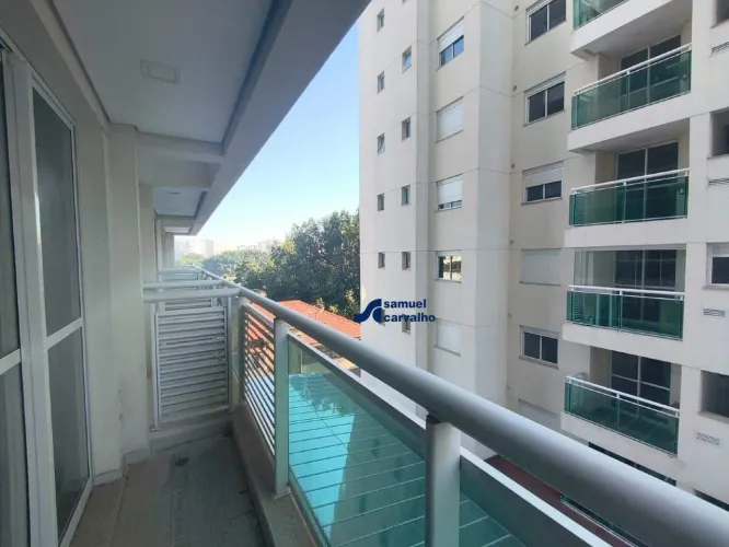 Conjunto comercial 47 m2 de área construída varanda 01 wcs 01 vaga próximo metrô barra fun