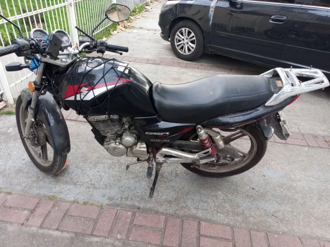 Suzuki gsr 125 15/16