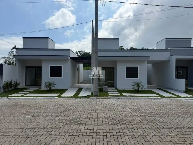 Casa em condominio fechado no bairro Itaipava-Itajai SC