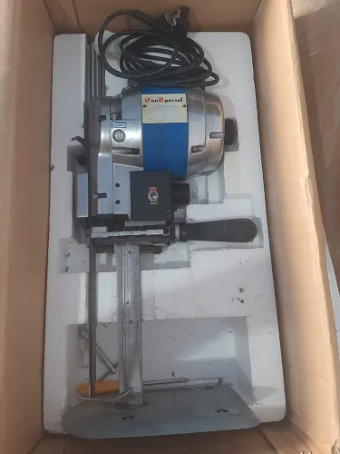 Vendo máquina de talhar 