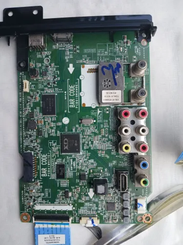 Placa principal tv lg 32LB620B