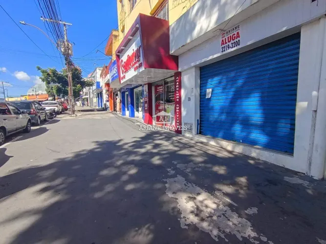 Loja no Glória para para aluguel na Ariane Imóveis