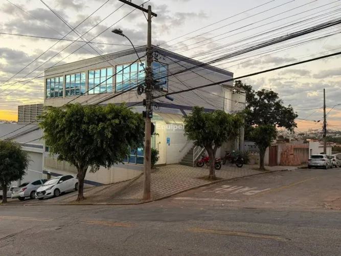Sala Comercial de 40 m² para Locação no Bairro Indústrias I Excelente Oportunidade para s