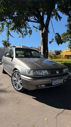 Volkswagen Logus Wolfsburg Edition 2000i (álcool) 1995