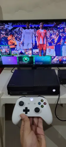Xbox One Semi Novo Já Com Jogos 
