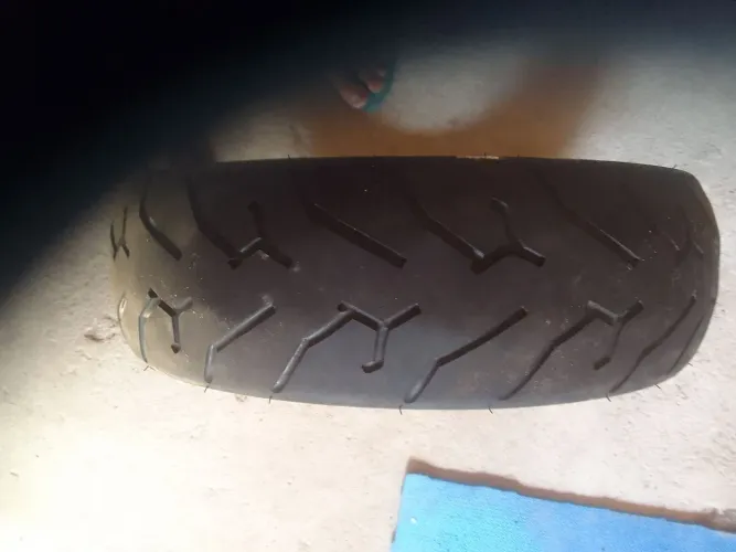 Pneu